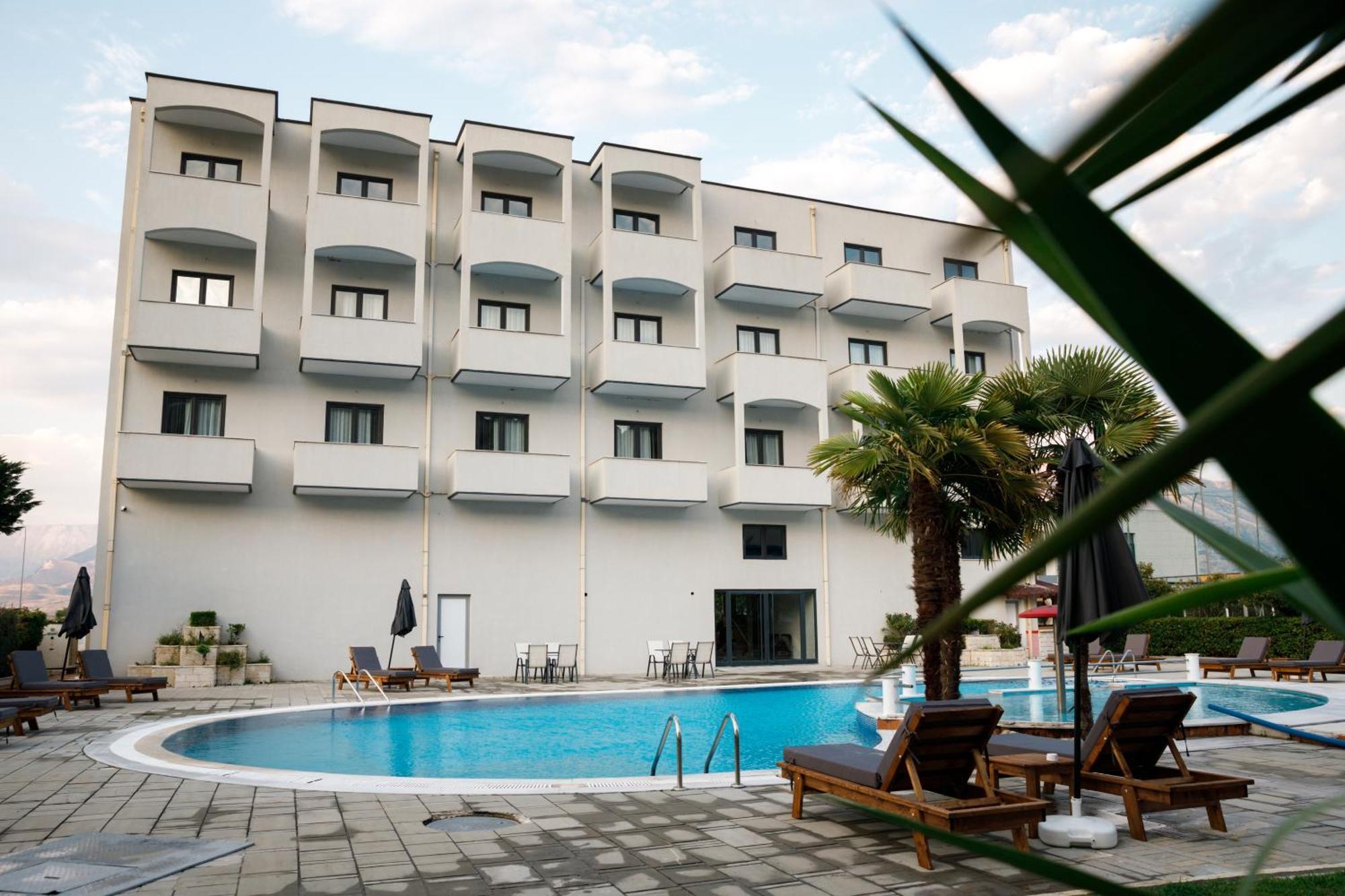 El Nacional Hotel Gjirokastër Exterior foto